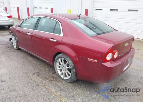 2010 Chevrolet Malibu Ltz z USA, uszkodzony, nr VIN 1G1ZE5E75AF247209